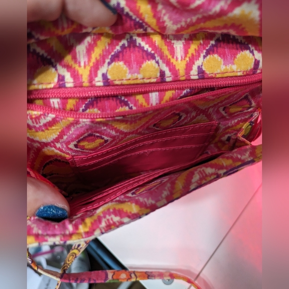 Vera Bradley Disney Crossbody - Picture 4 of 8